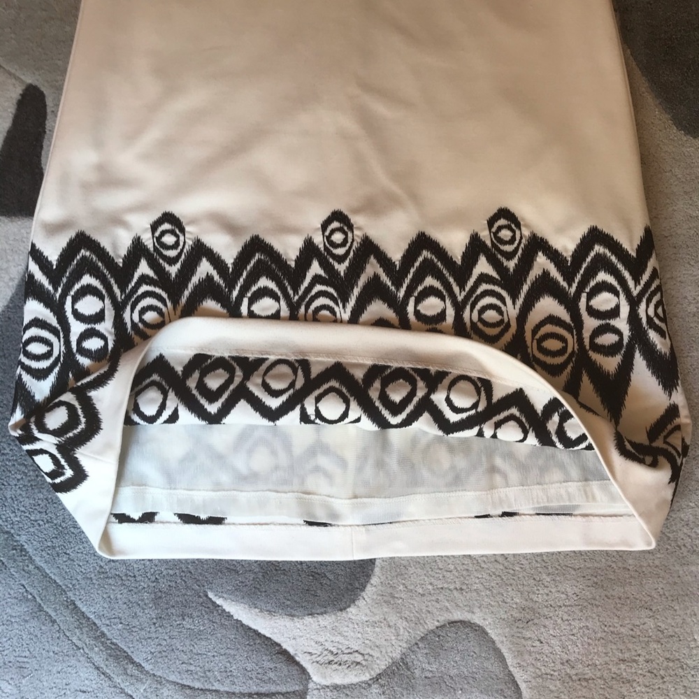Donna Morgan Black-and-White Dress, EUC, 10 - Picture 14 of 16